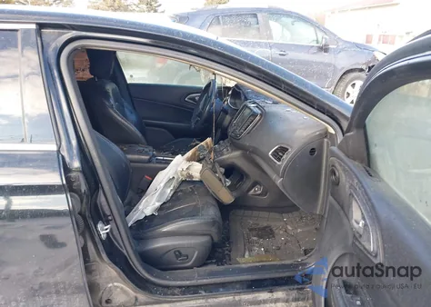 2017 Chrysler 200 Limited Platinum z USA, uszkodzony, nr VIN 1C3CCCAB1HN511211